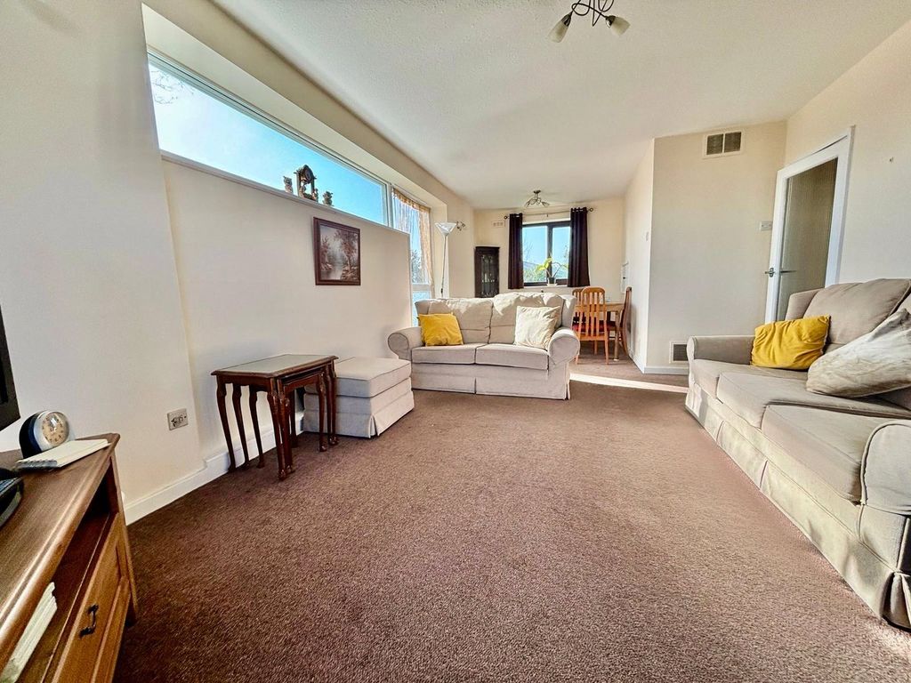 Property photo 3 of 20 Picture No. 03