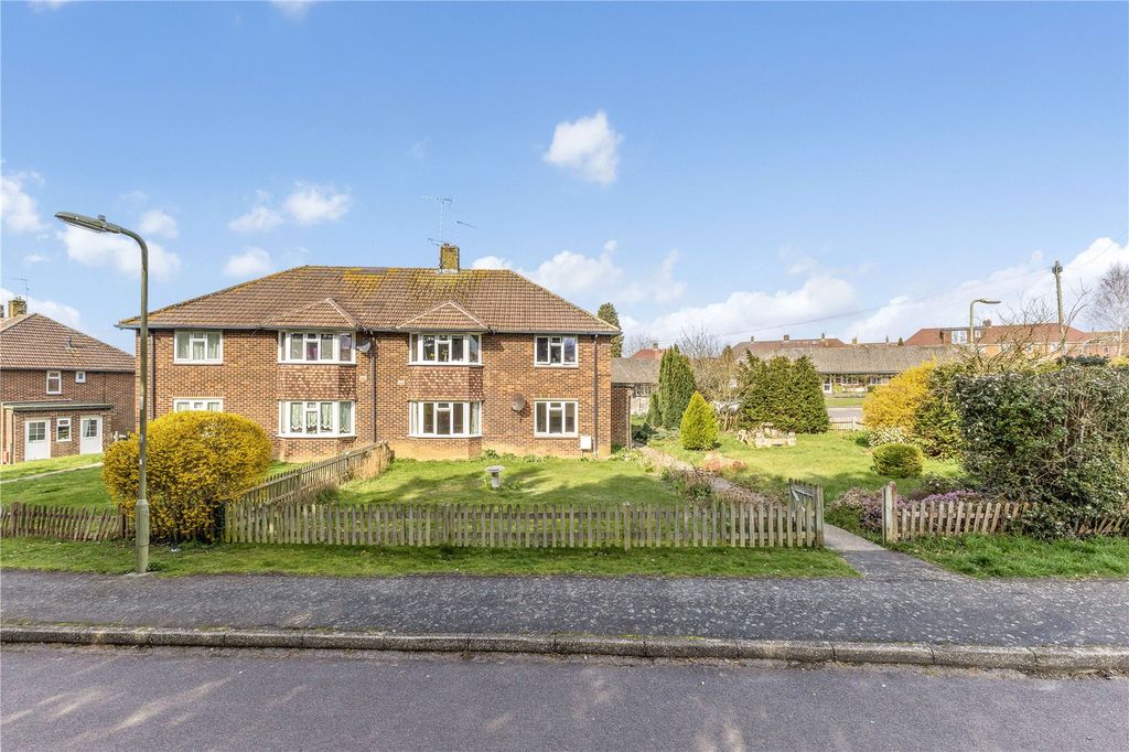 Property photo 3 of 13 Picture No. 01