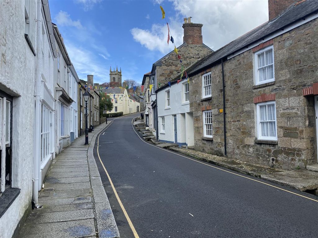 Property photo 2 of 22 Church Street