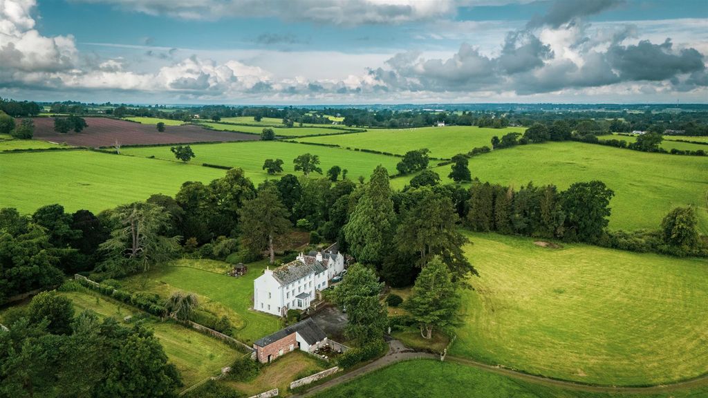 Property photo 1 of 39 Dji_20250721101646_0215_D.Jpg