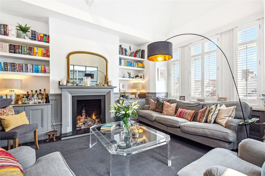 Property photo 2 of 10 Reception