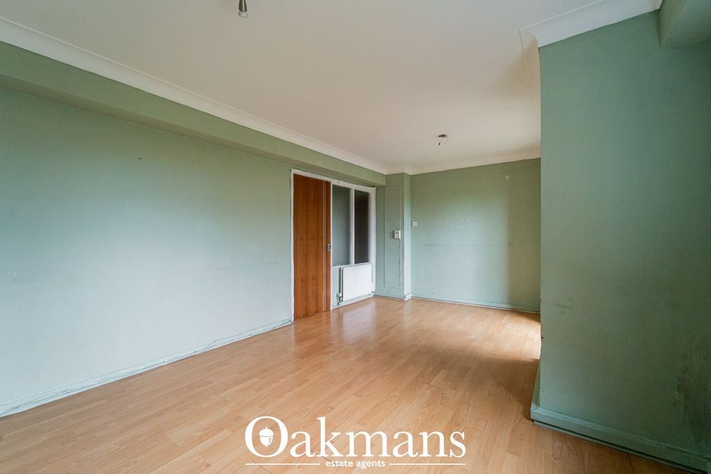 Property photo 3 of 13 Living Room