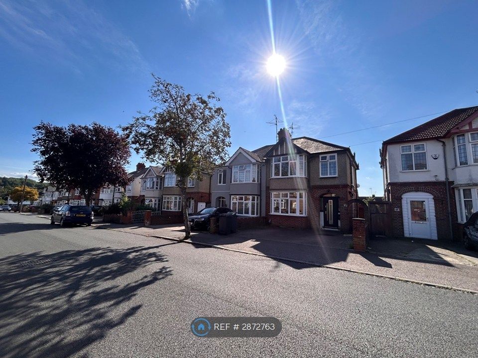 Property photo 1 of 23