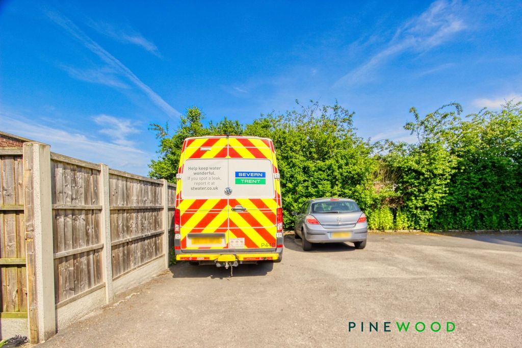 Property photo 2 of 20 2 x Parking Spaces To Rear