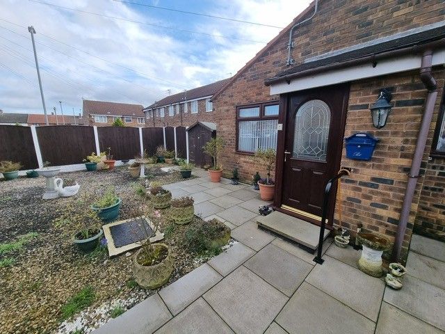 Property photo 1 of 7 Front