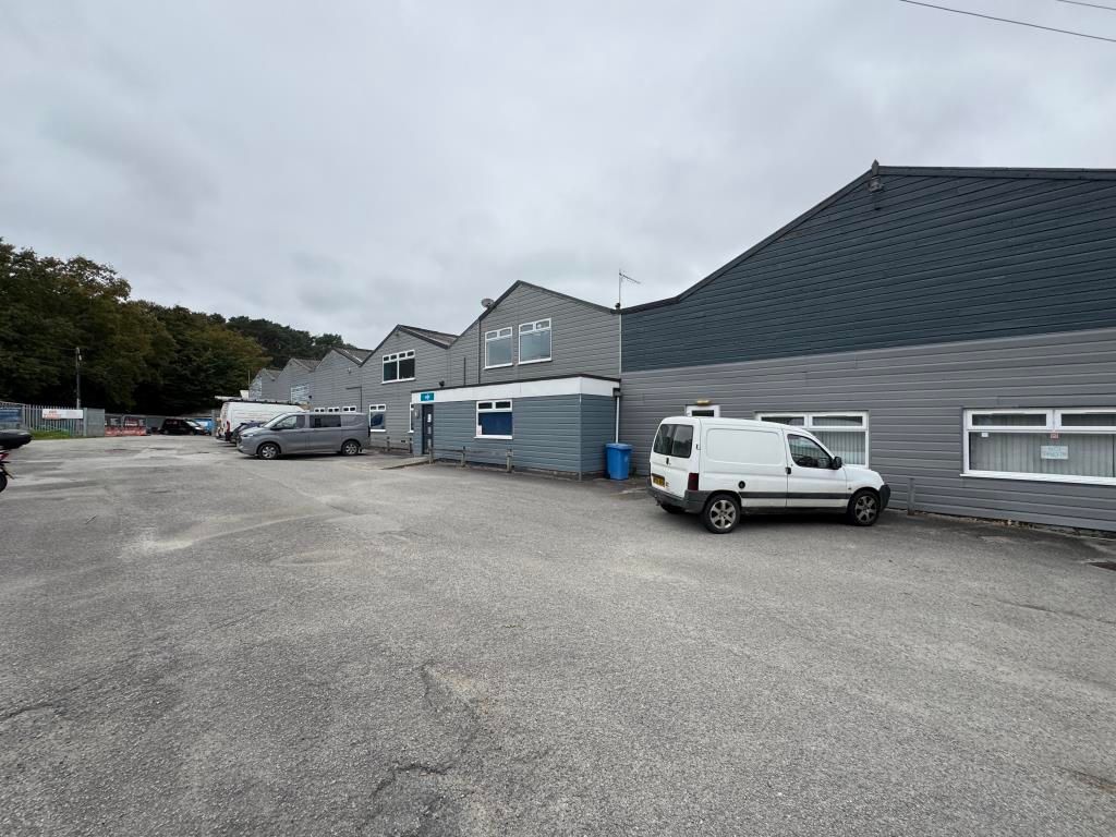 Property photo 2 of 10 Front Of The Building