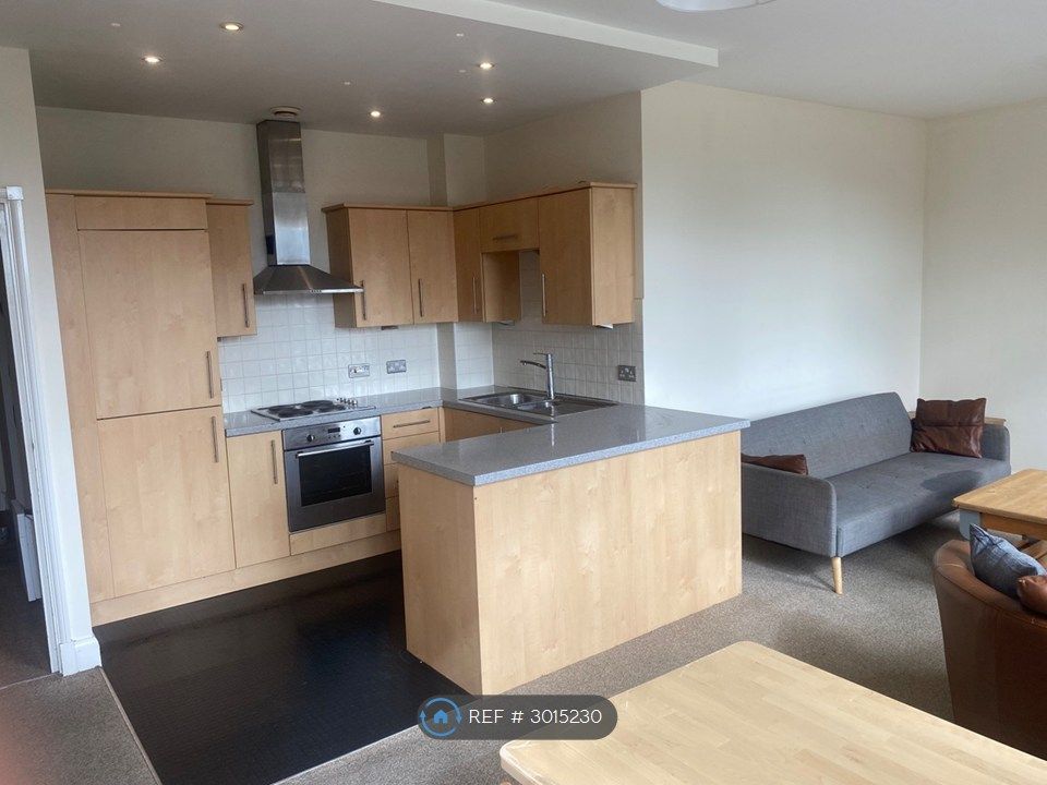 Property photo 2 of 13