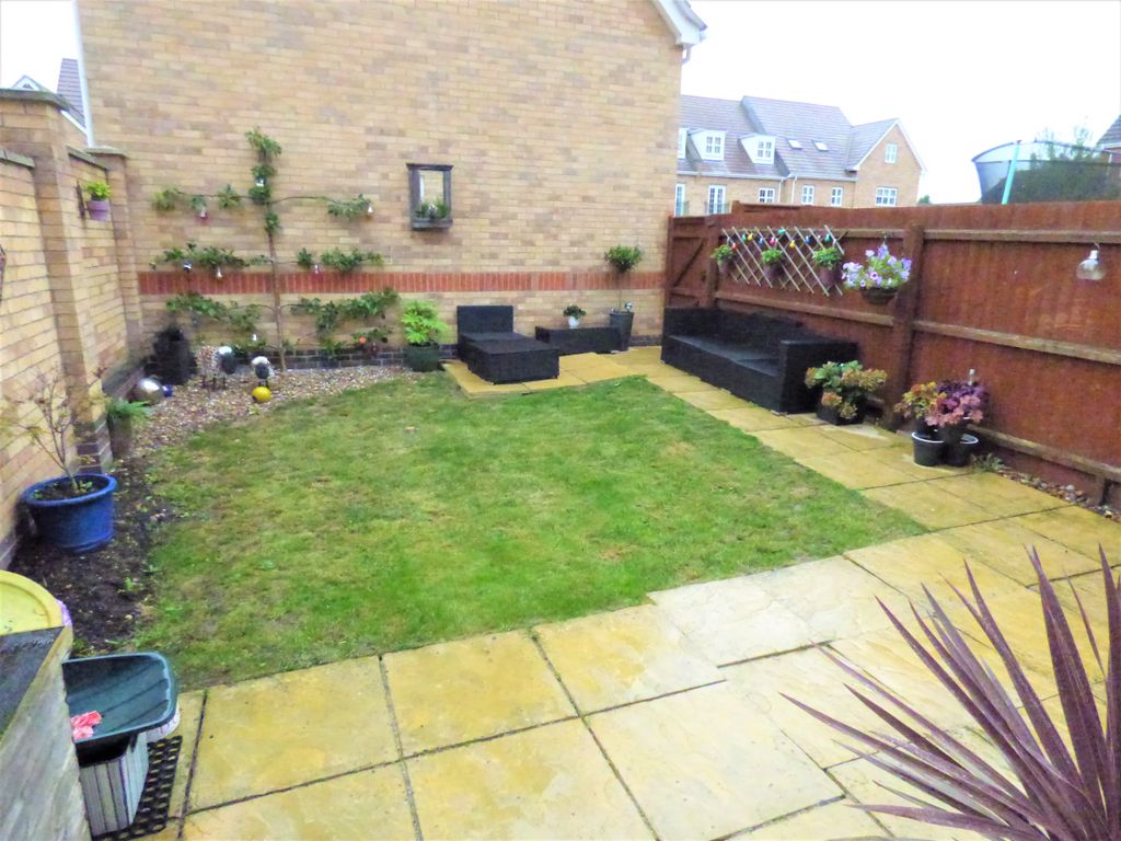 Property photo 2 of 21 Rear Garden