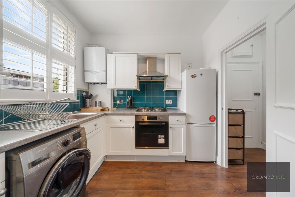 Property photo 2 of 12 Flat 2, 55 Lambert Road Sw2 5Bb-8.Jpg