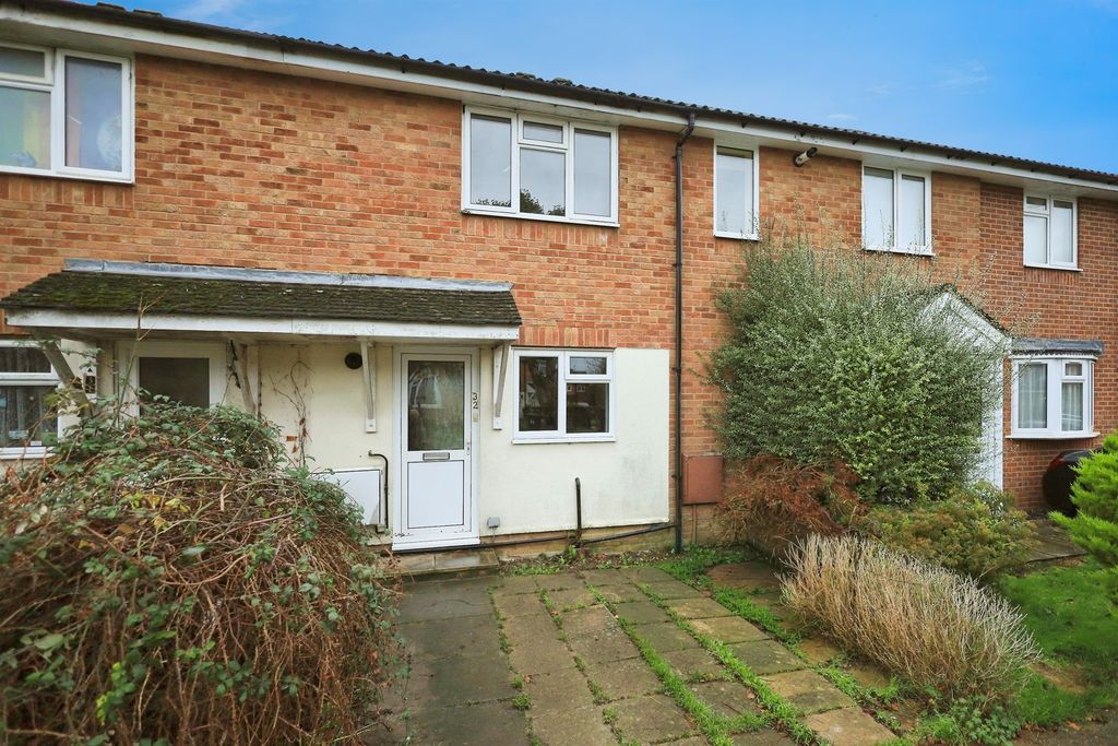 Property photo 2 of 16