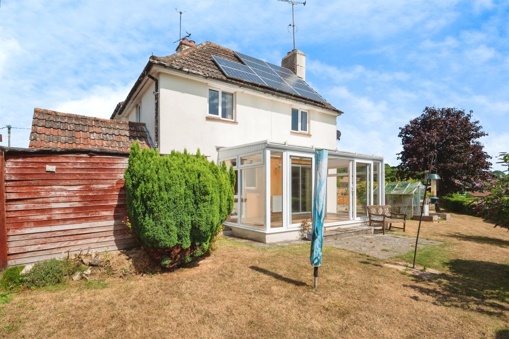 Property photo 2 of 17