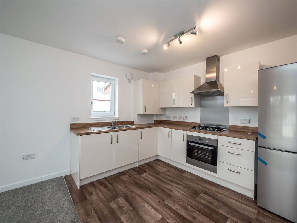 Property photo 3 of 9 Photo 3