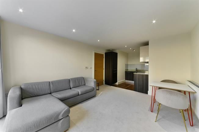 Property photo 2 of 10 Davidson Frost-Wellings, Dfw Madeleine Court, Livi