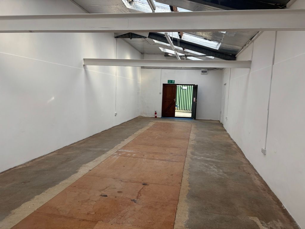 Property photo 3 of 5 Photo 3