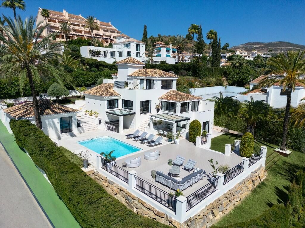 Property photo 1 of 3