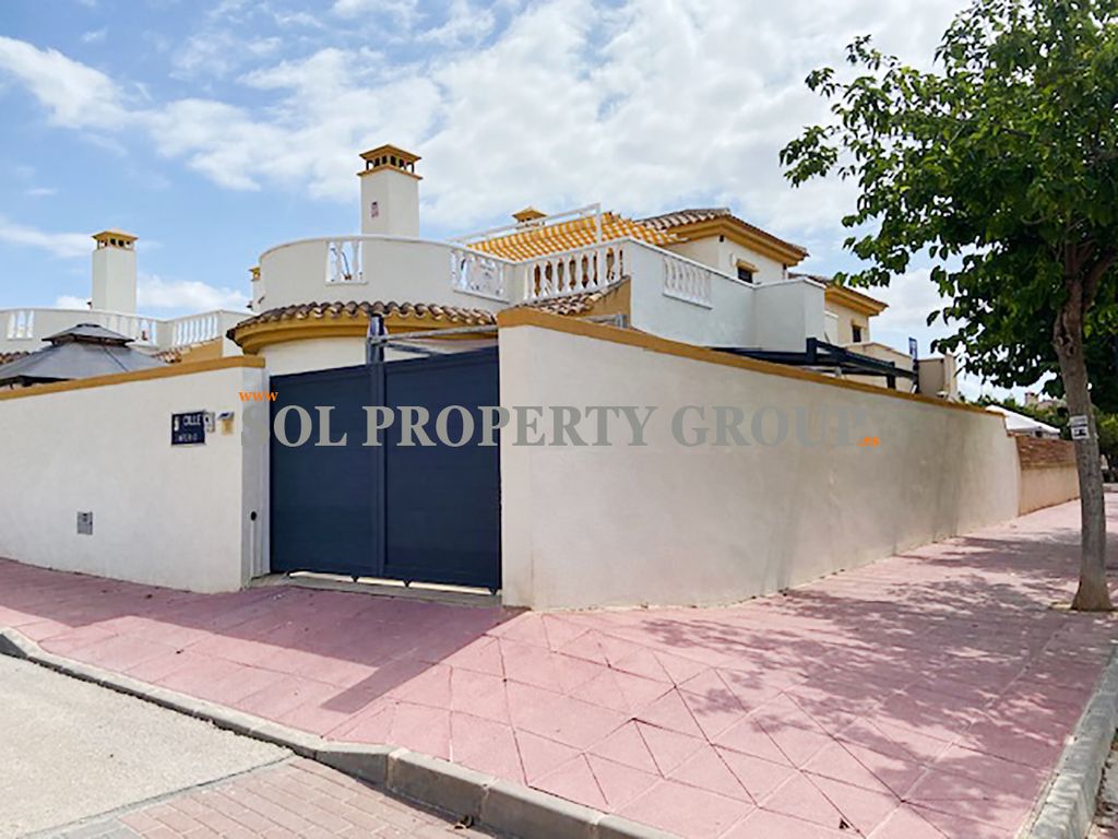 Property photo 1 of 34