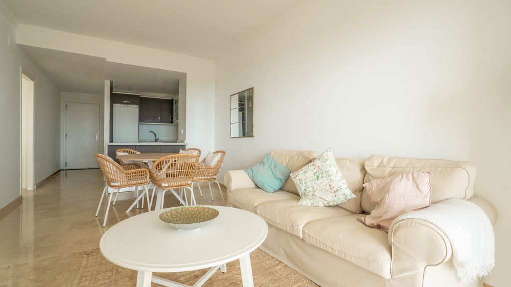 Property photo 1 of 14 Photo 0