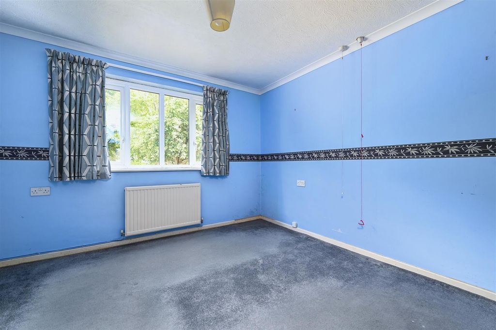 Property photo 3 of 14 Sackville Court (8).Jpg