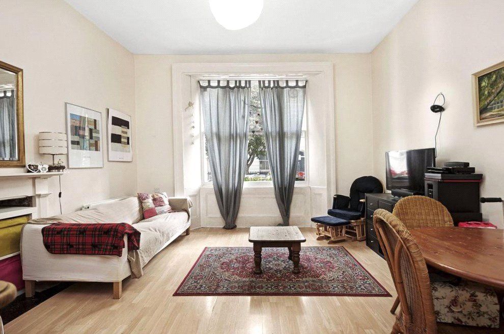 Property photo 2 of 9 Picture No. 14