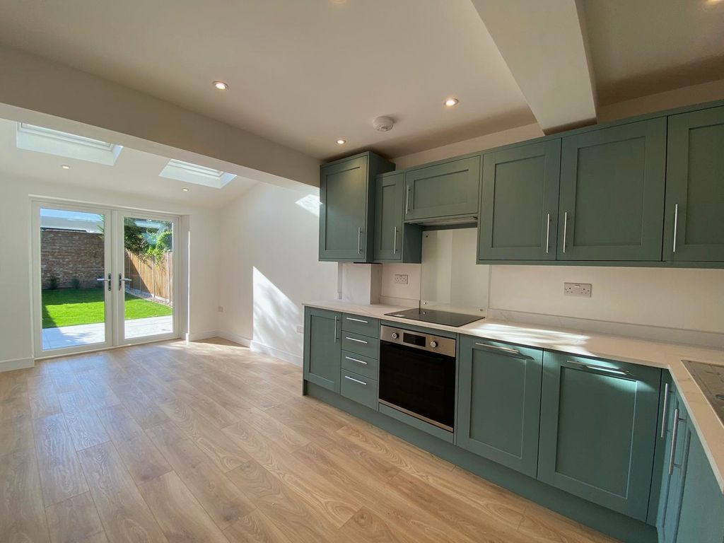 Property photo 1 of 10 0B009B0B-F7A6-4654-B415-74469390c393.Jpg