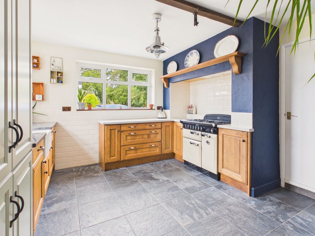 Property photo 3 of 21 5422648