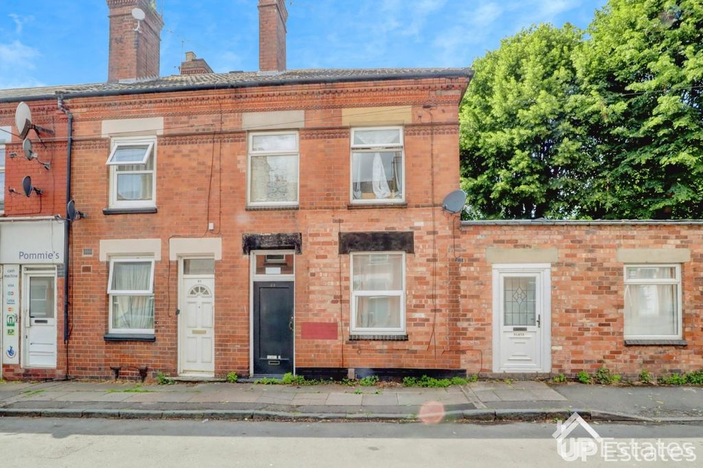 Property photo 1 of 7