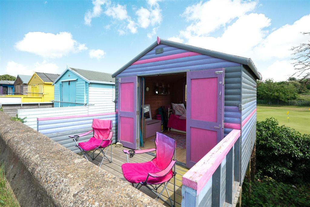 Property photo 1 of 13 West Beach, Whitstable