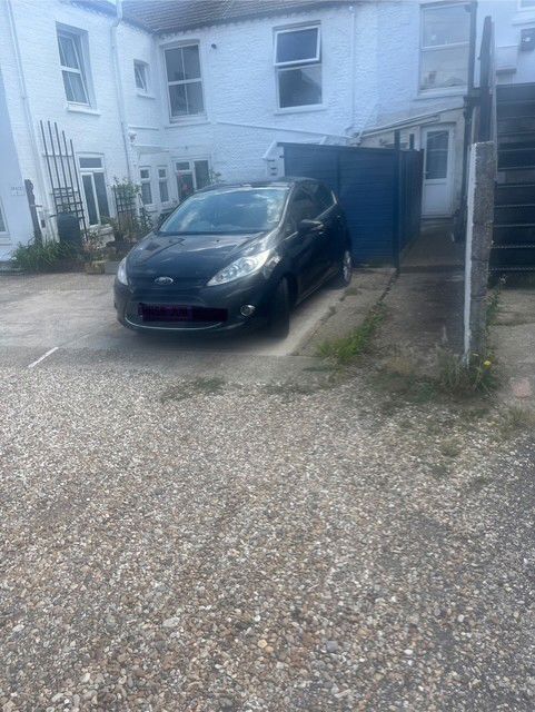 Property photo 3 of 11