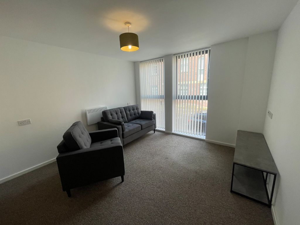 Property photo 2 of 8 Picture No. 10