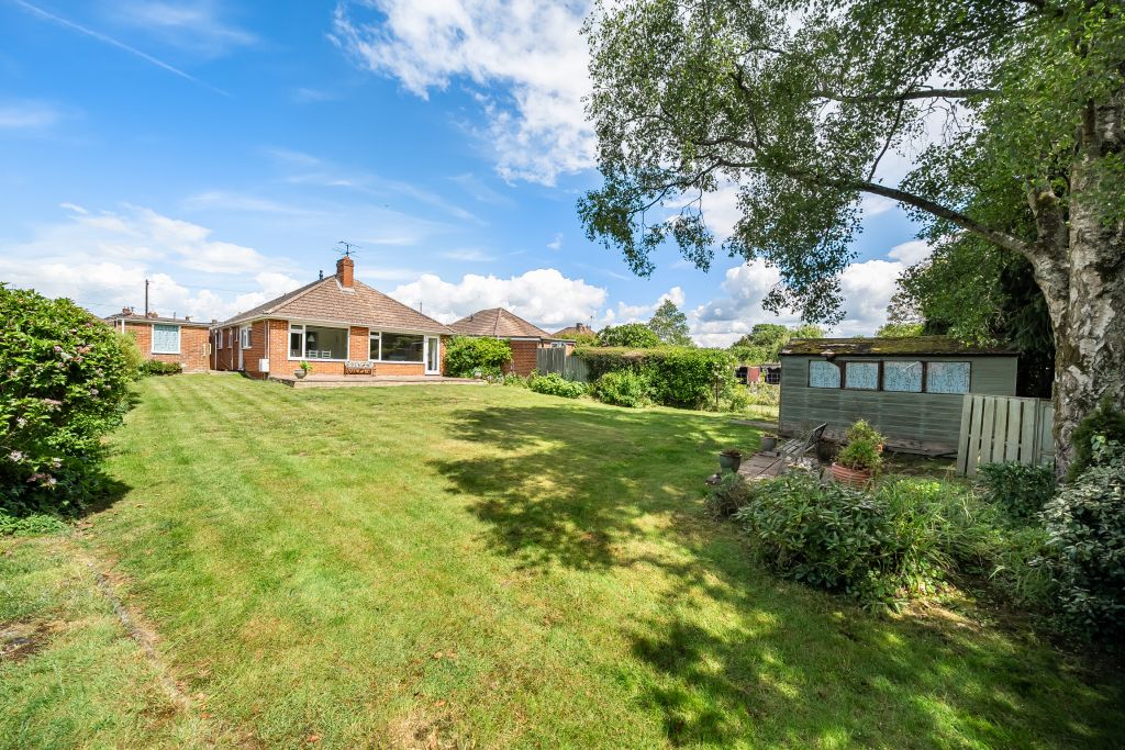Property photo 2 of 18