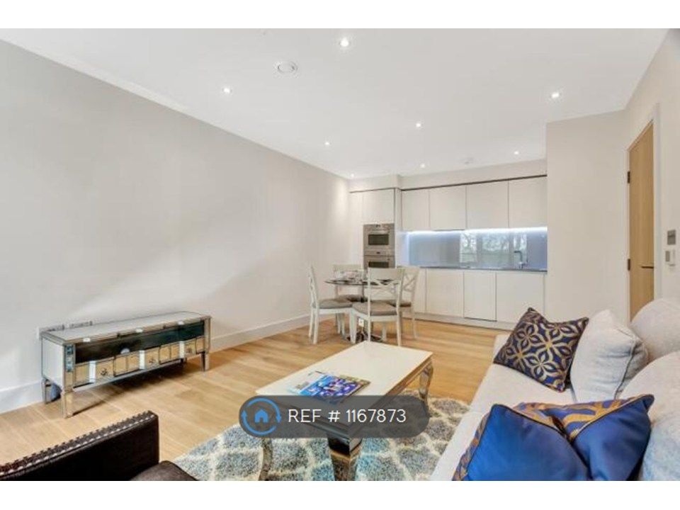 Property photo 2 of 20