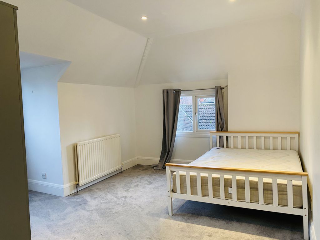 Property photo 1 of 4