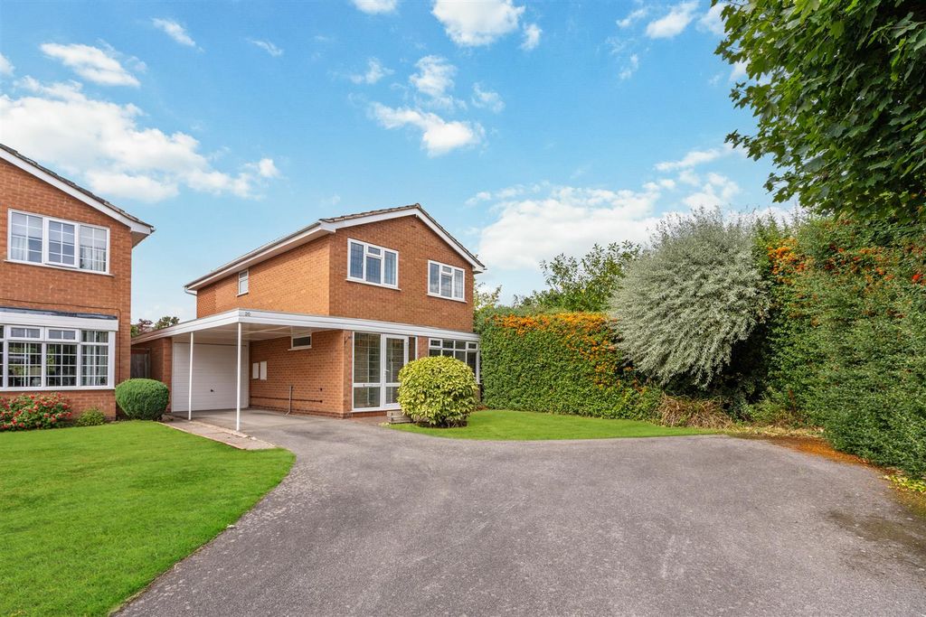 Property photo 1 of 13 20 Abbotts Close_1.Jpg