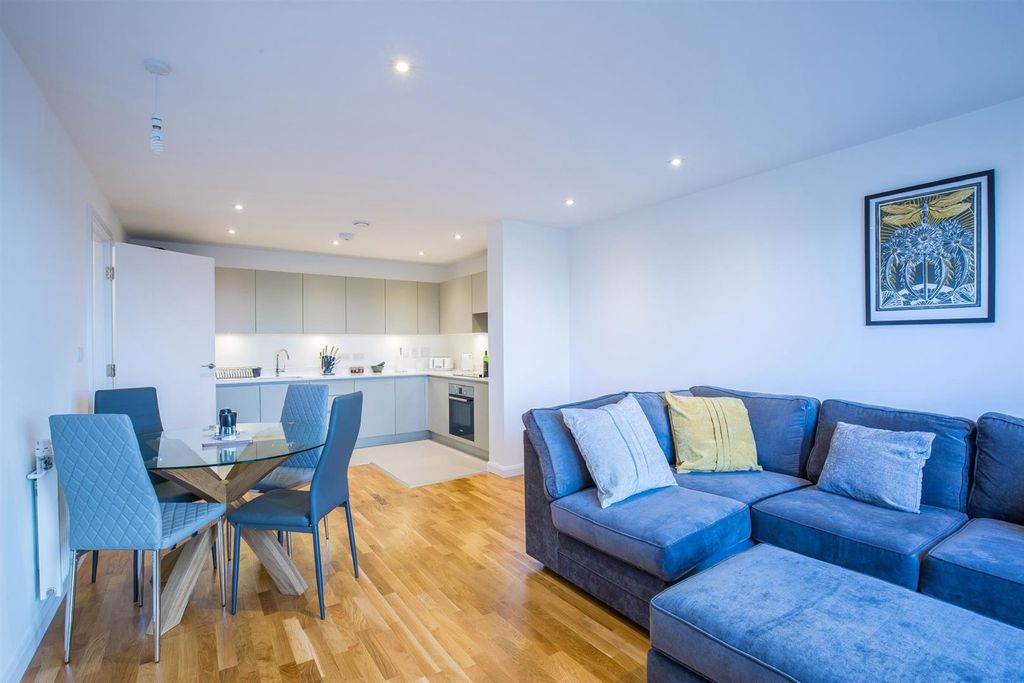 Property photo 1 of 7 2.Jpg