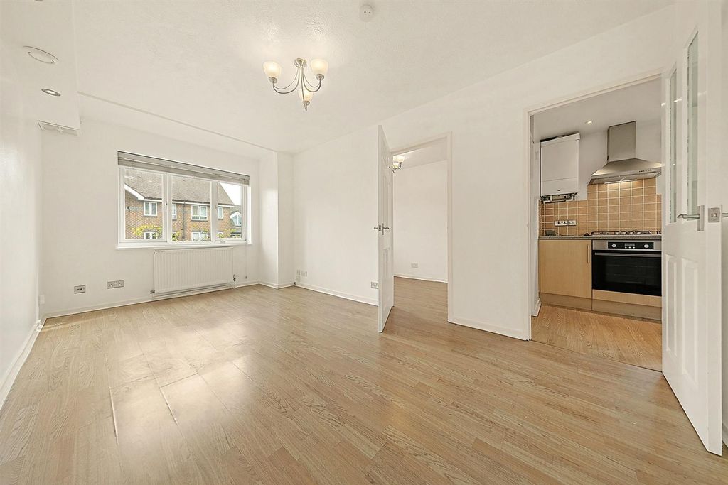 Property photo 1 of 10 98372533-F0c0-411d-9Cec-8cc7c1Eb7cd7-2000.Jpg