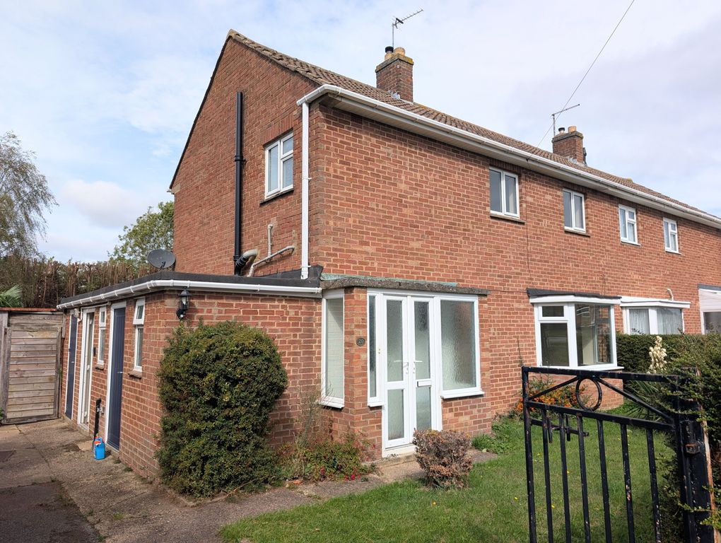 Property photo 1 of 11