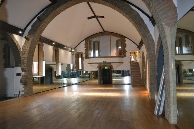 Property photo 2 of 17
