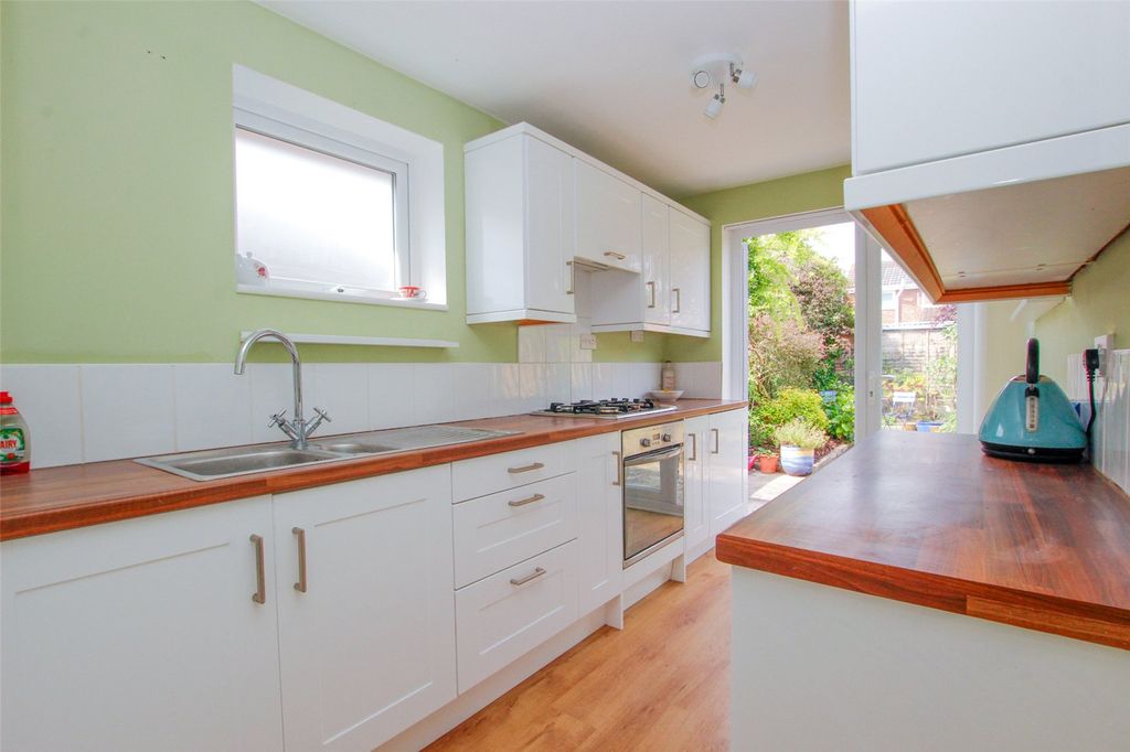 Property photo 3 of 15 Picture No. 06