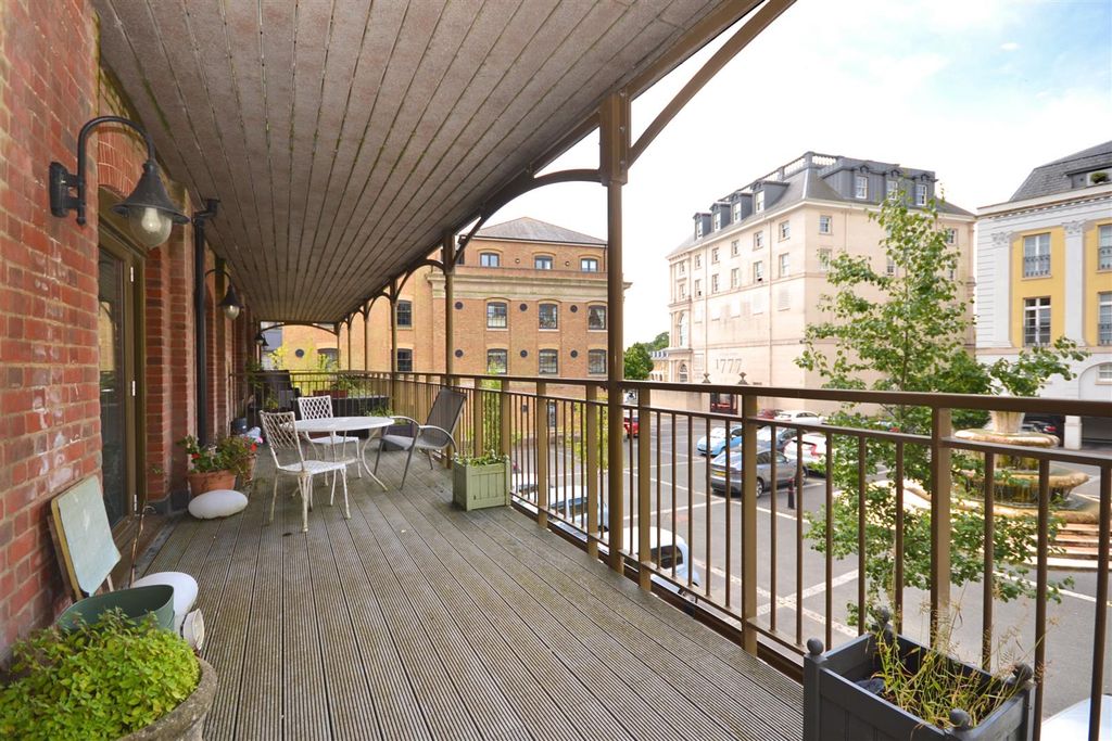 Property photo 1 of 14 5 (18).Jpg