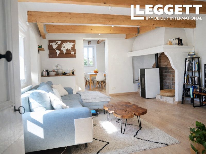 Property photo 3 of 10