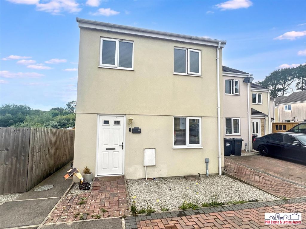 Property photo 1 of 13 Elevations, Garden & Parking