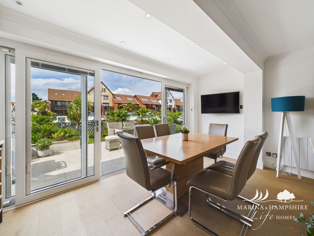 Additional image 16 of 4 bed town house for saleBryher Island, Port Solent PO6