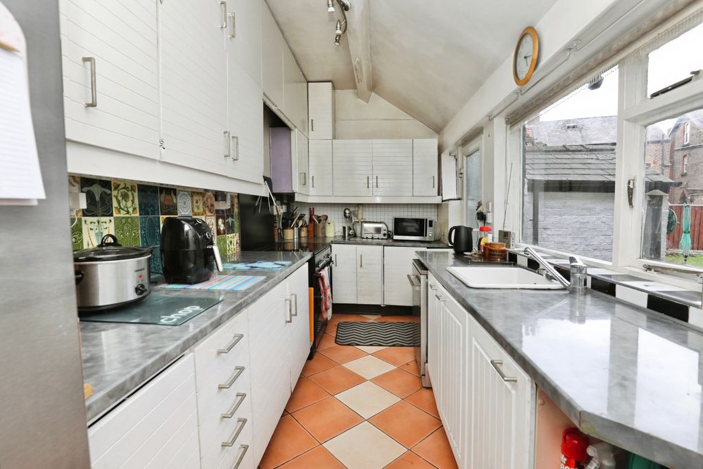 Additional image 9 of 6 bed semi-detached house for saleKnowsley Road, Liverpool L19