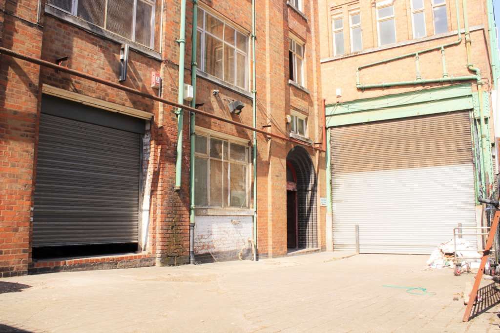 Property photo 1 of 5