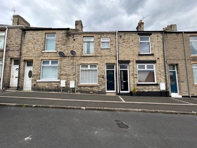 Property photo 1 of 6 Front