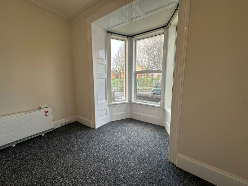 Property photo 3 of 6 Photo 5