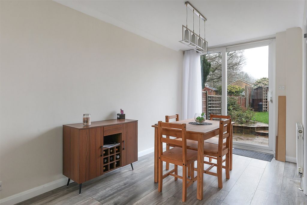 Property photo 3 of 9 Picture No. 28