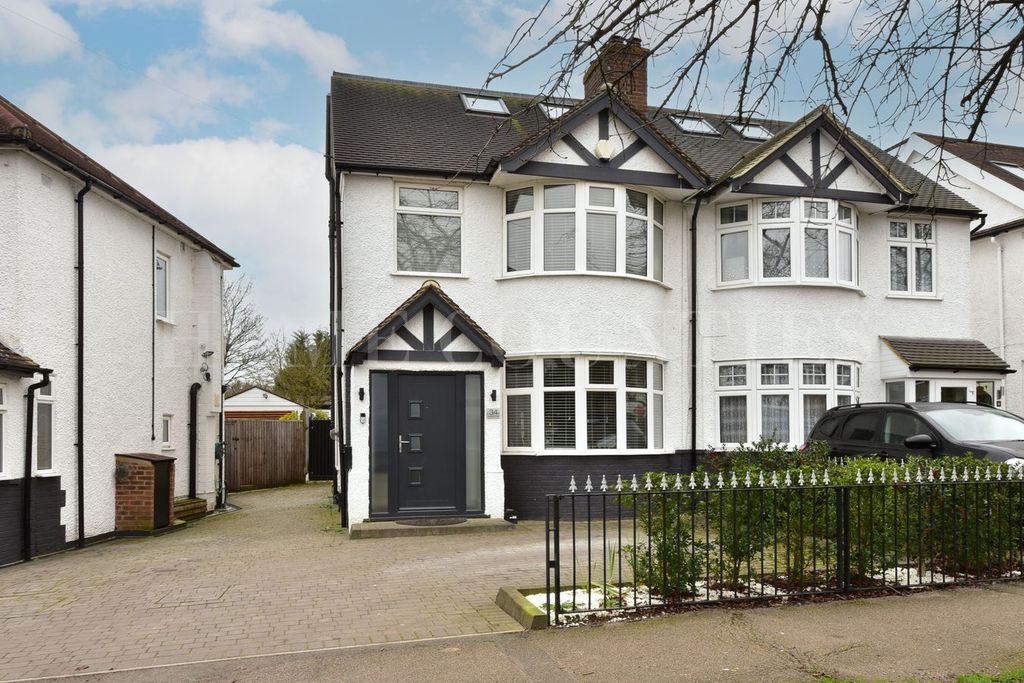 Property photo 1 of 23