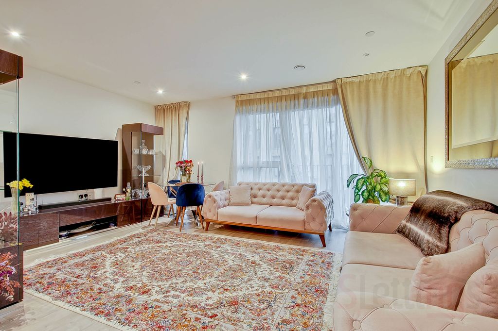 Property photo 3 of 14 Gallery