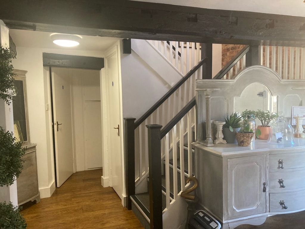 Property photo 2 of 10 12.Jpg